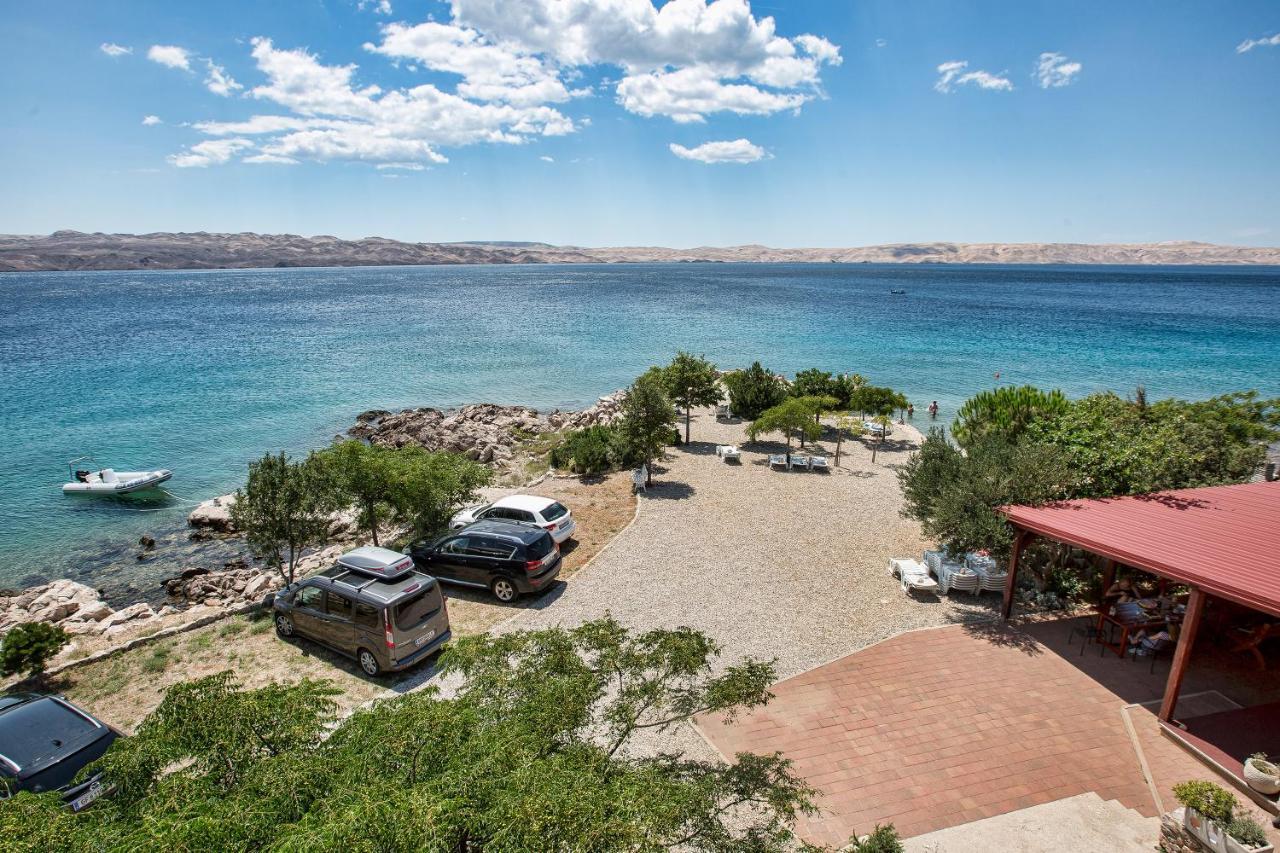 Ferienhaus Elena Karlobag Bagian luar foto